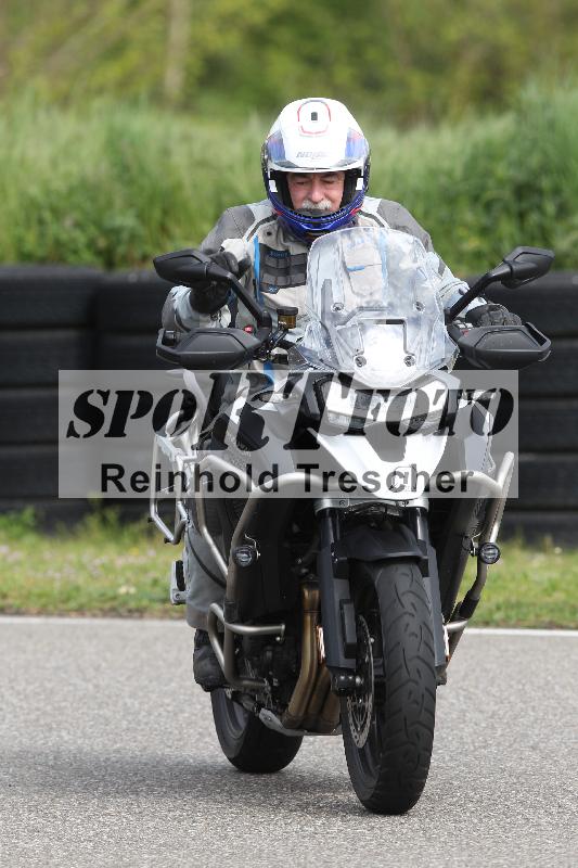 Archiv-2025/10 23.04.2025 Cornu Master School ADR/gruen-vert/0